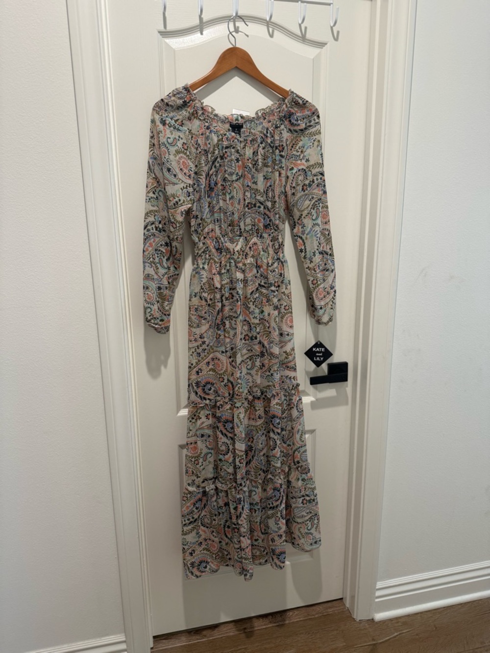 Kate & Lacy Beige Paisley Tiered Maxi Dress with Long Sleeves